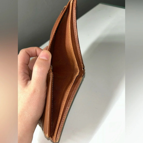 Louis Vuitton Monogram Bifold Wallet - Picture 7 of 16